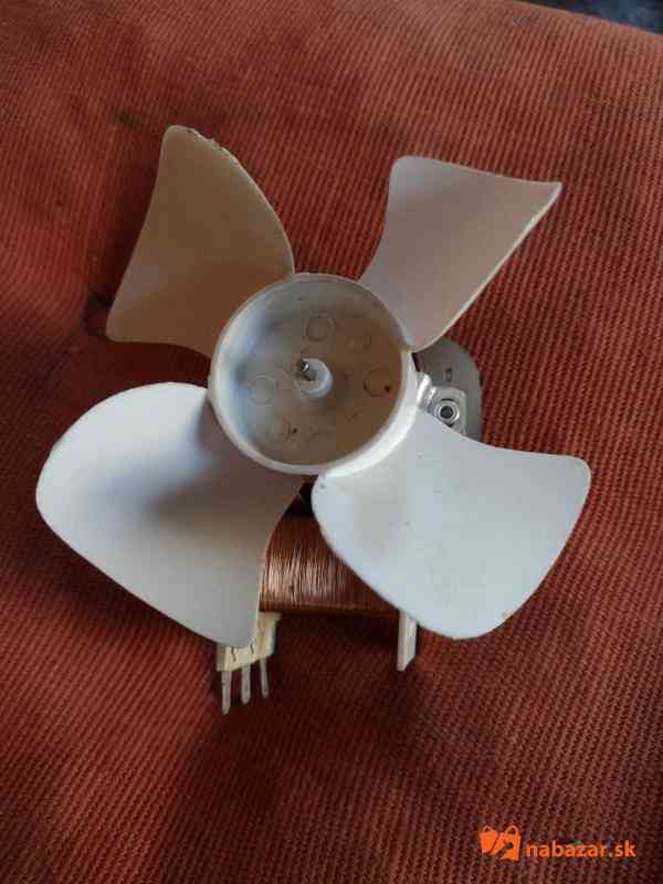 Malý ventilátor (1/3)