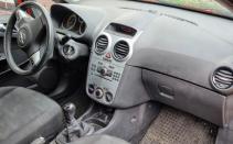 Predáme OPEL CORSA 1.2 16V SPORT jazdené ženou pekný stav (10/11)