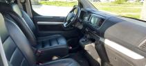 Prenájom auta 7-miestne vozidlo Peugeot Traveller (4/8)
