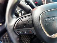 Dodge Challenger 5.7 V8 HEMI (15/20)