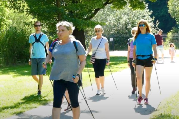 NORDIC WALKING